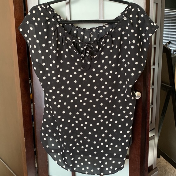 Black sheer blouse with polka dots - Picture 4 of 4
